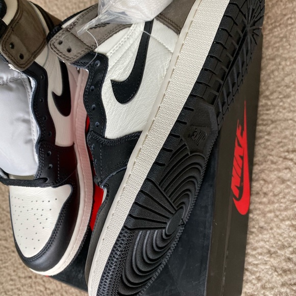 Air Jordan Retro 1 High Size 6Y New - Picture 3 of 11